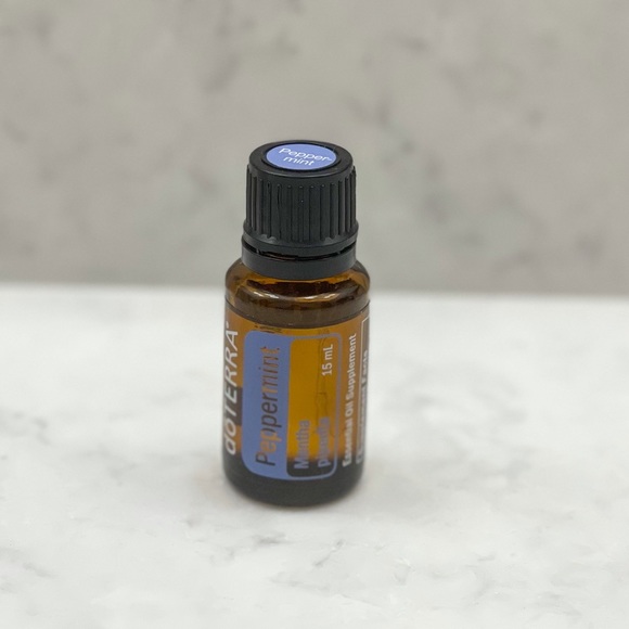 doTERRA Peppermint Essential Oil 15ml - Picture 2 of 6